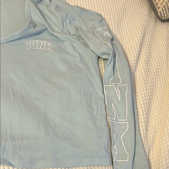 Pink victoria secret pale blue top - Picture 4 of 4